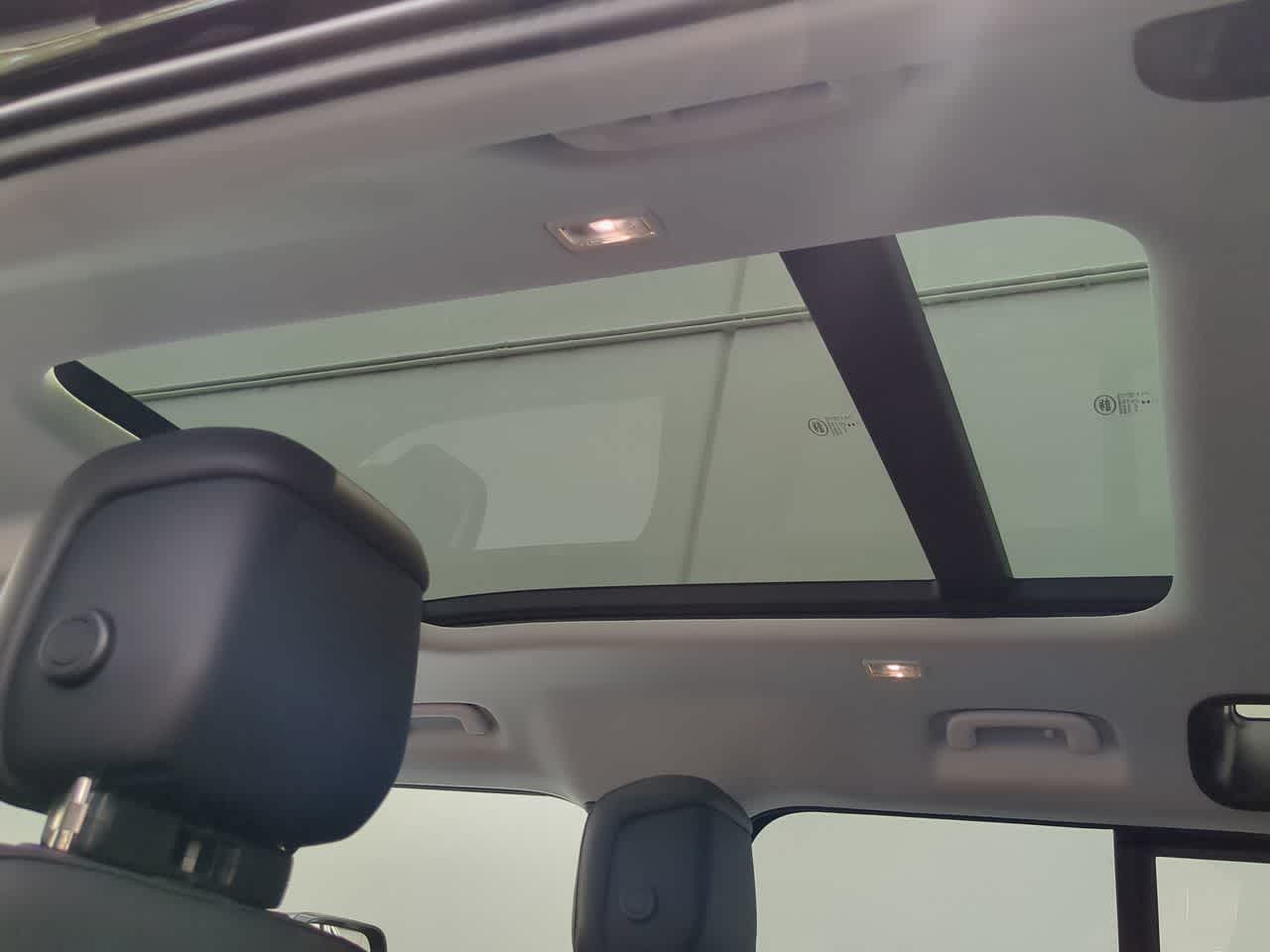 Thumbnail: 2025 Land Rover Defender - 23