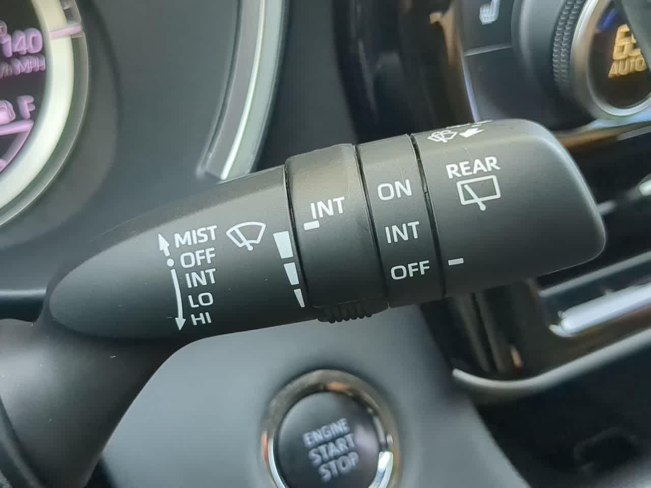 Thumbnail: 2022 Toyota Highlander - 28