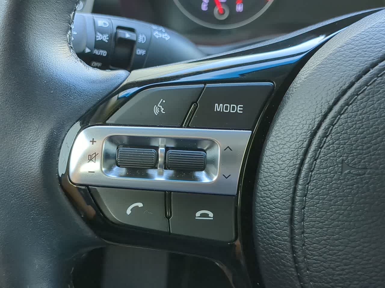 Thumbnail: 2019 Kia Cadenza - 25