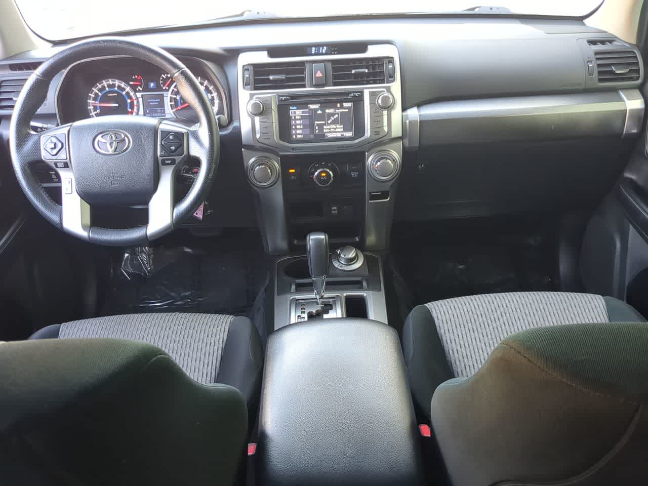 Thumbnail: 2016 Toyota 4Runner - 15