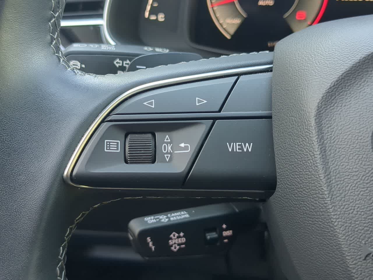 Thumbnail: 2025 Audi Q7 - 24