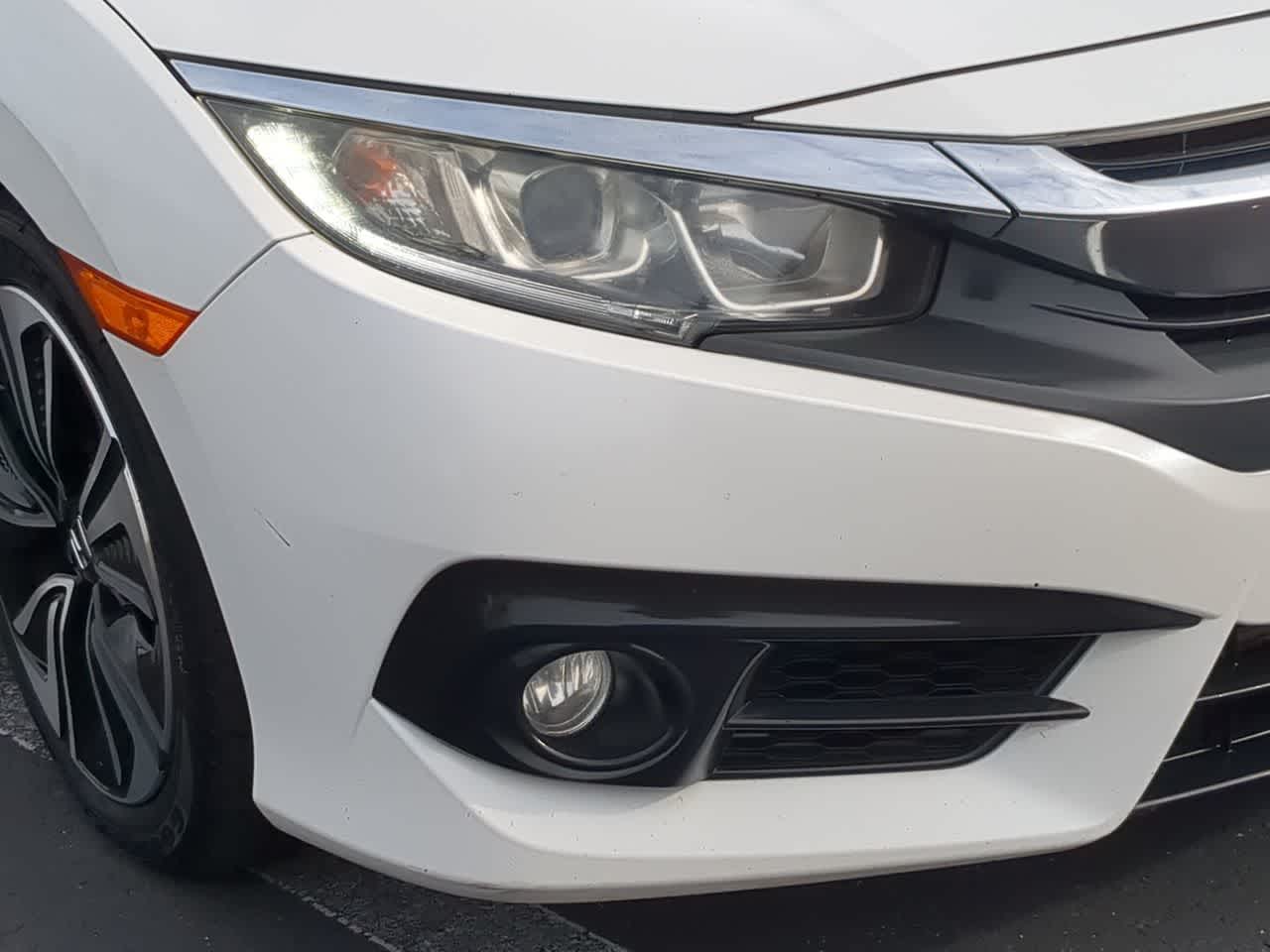 Thumbnail: 2017 Honda Civic - 11