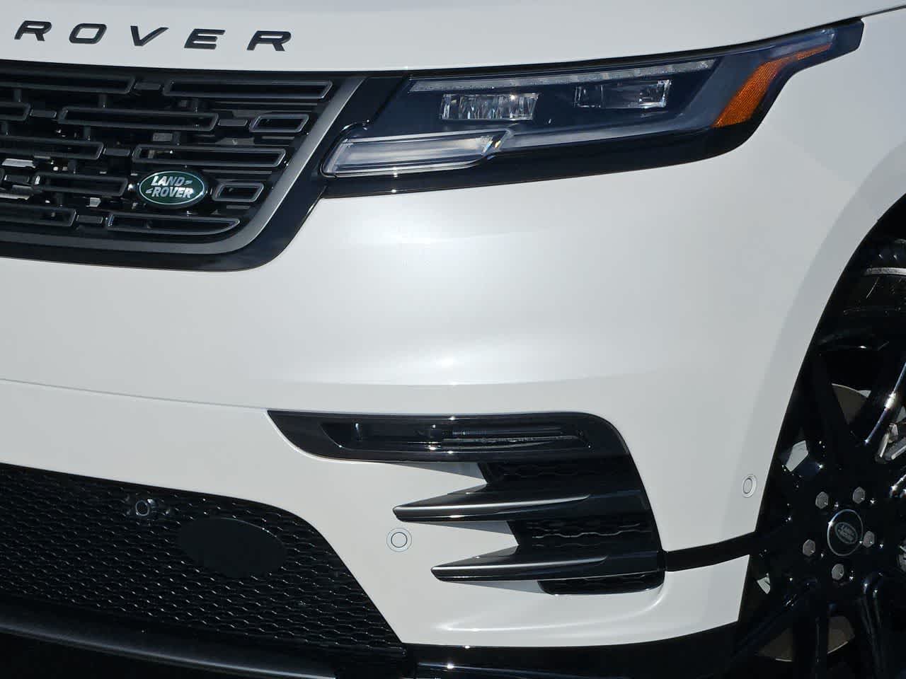 Thumbnail: 2026 Land Rover Range Rover Velar - 11