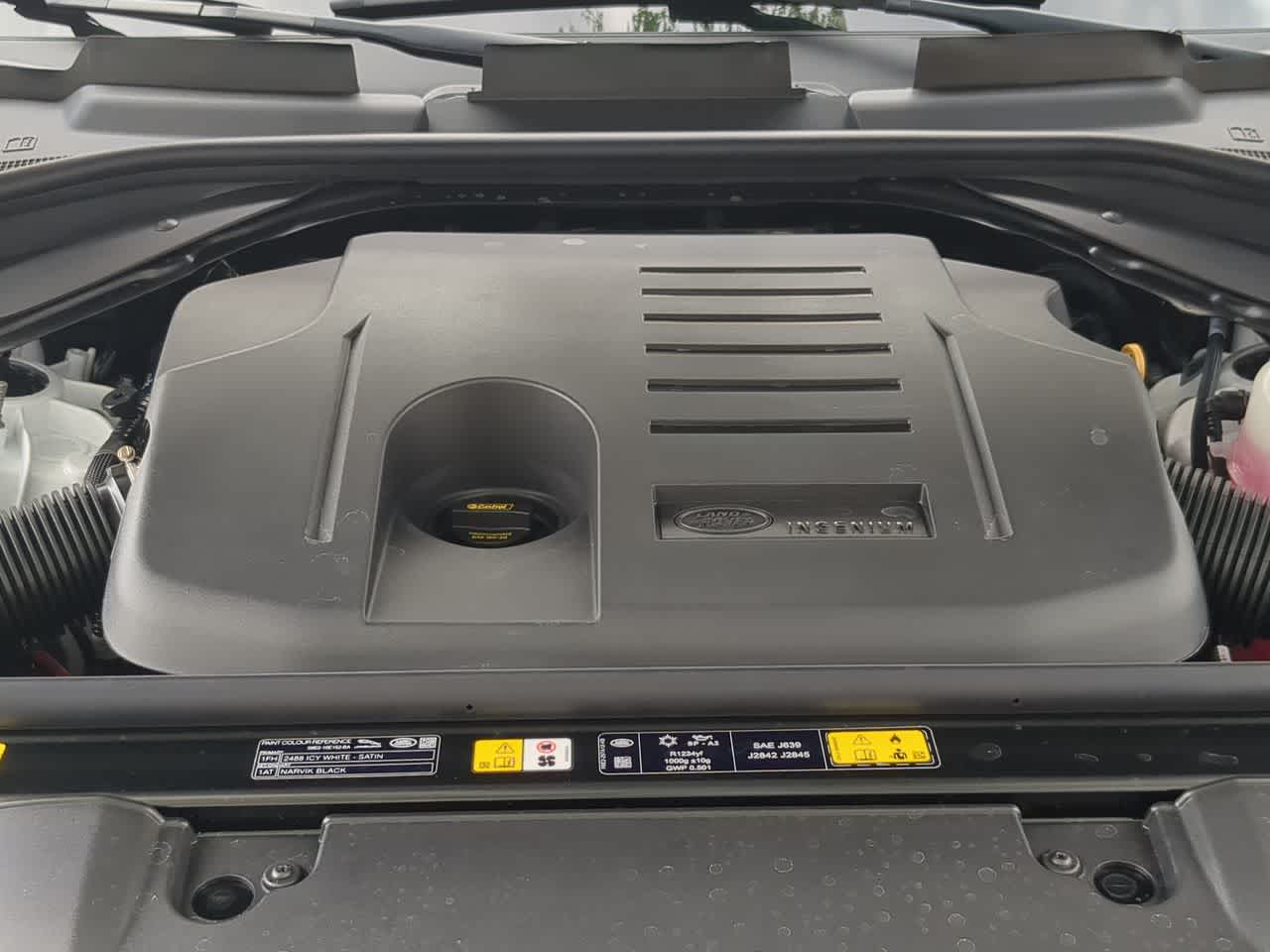 Thumbnail: 2026 Land Rover Range Rover - 15