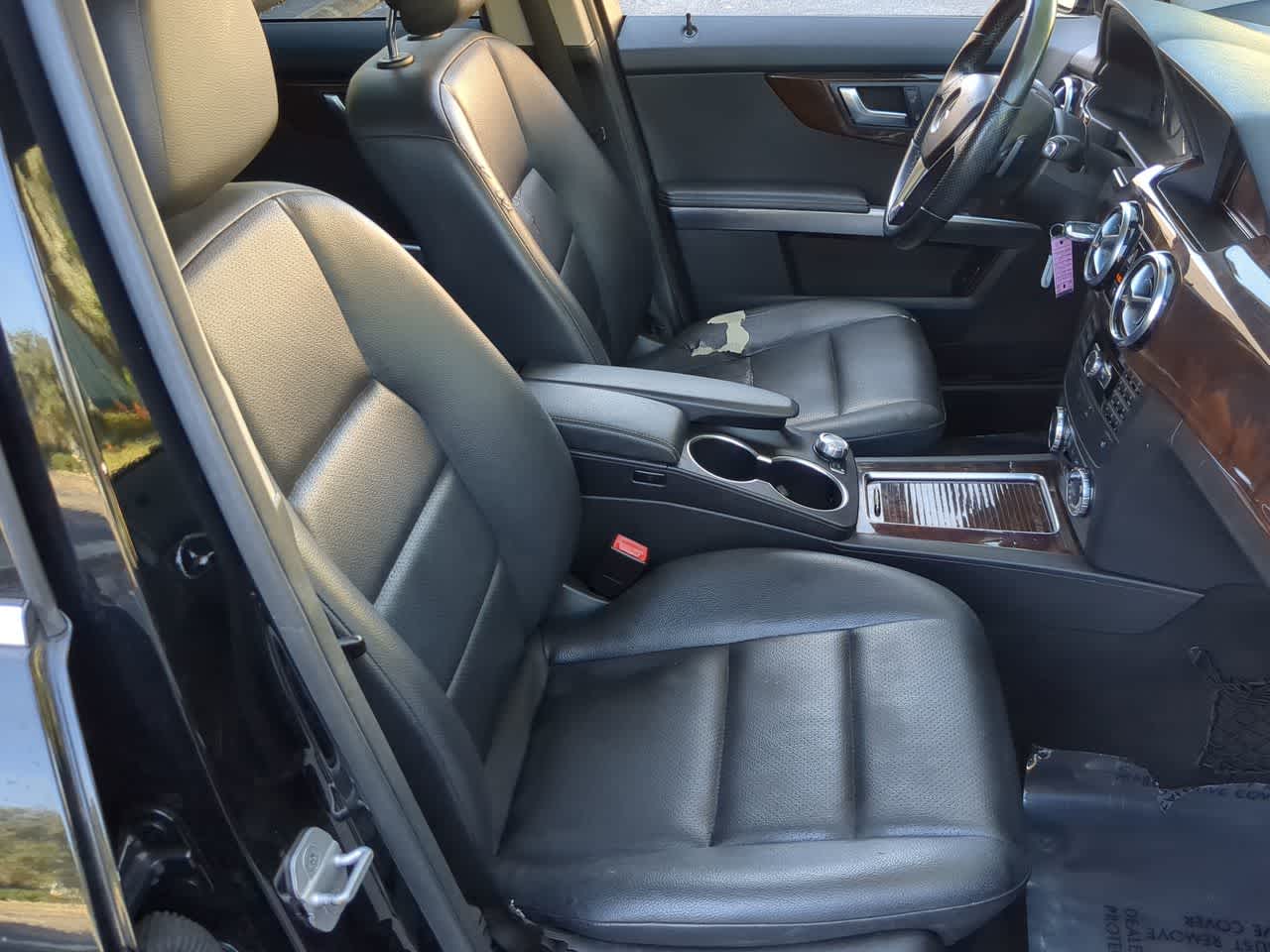 Thumbnail: 2015 Mercedes-Benz GLK - 23