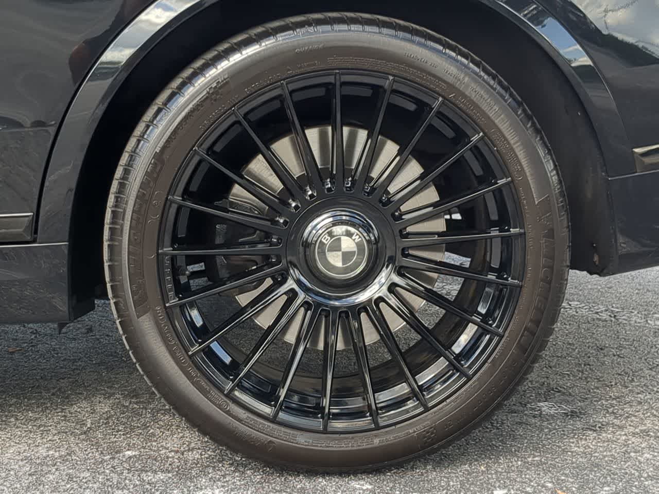Thumbnail: 2021 BMW X7 - 14