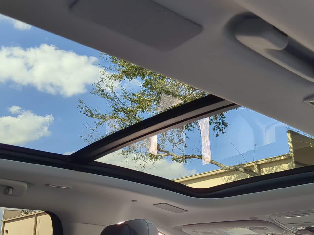 Thumbnail: 2025 Lincoln Aviator - 22