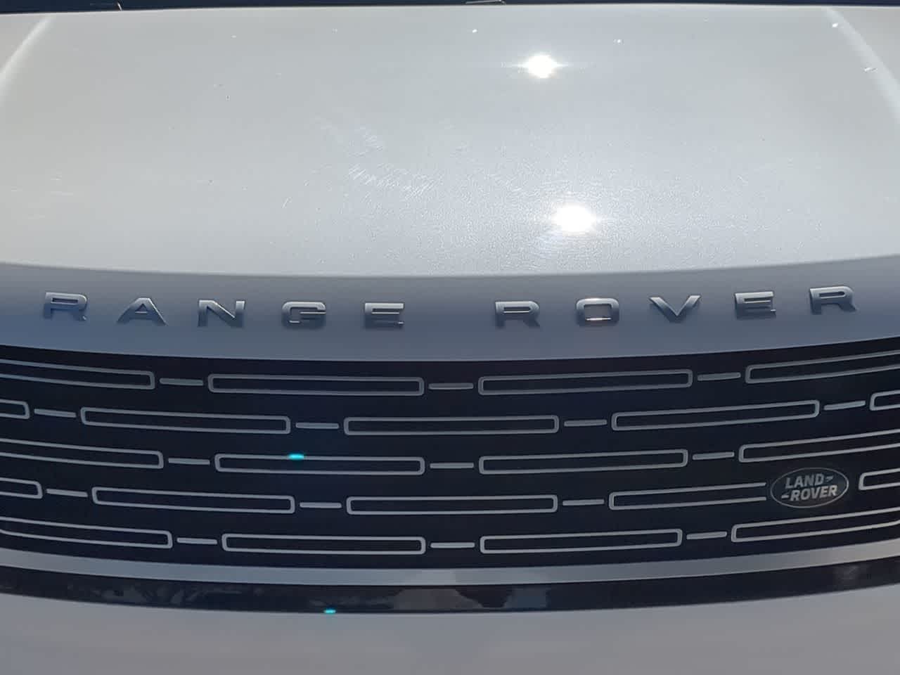 Thumbnail: 2025 Land Rover Range Rover - 13