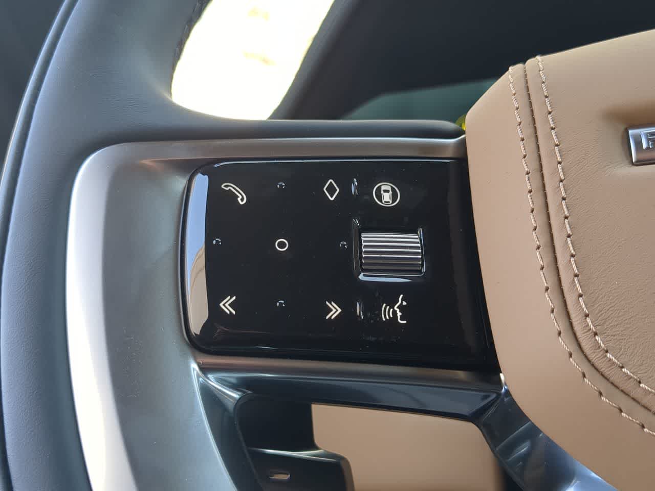Thumbnail: 2026 Land Rover Range Rover - 26