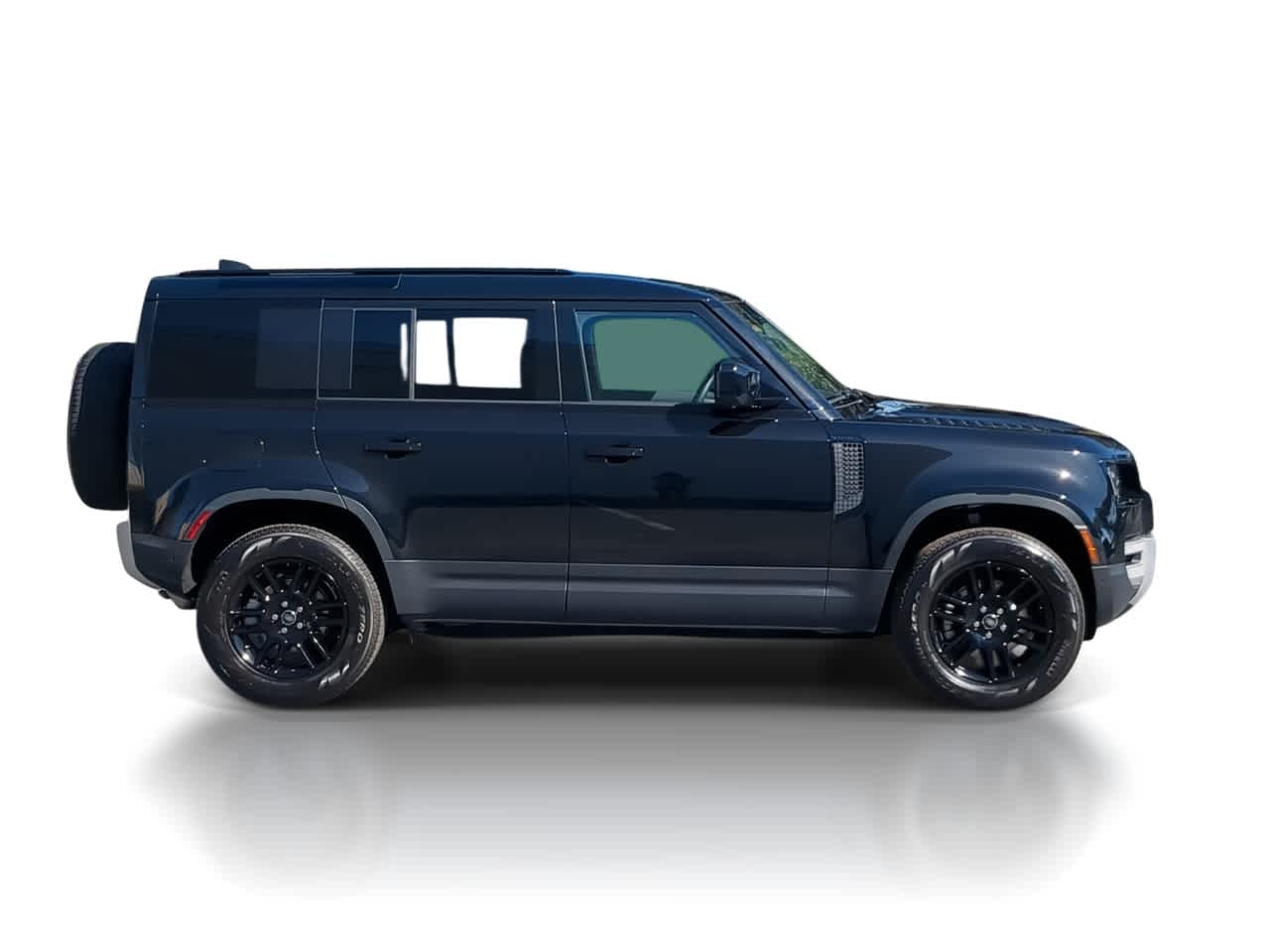 Thumbnail: 2025 Land Rover Defender - 9