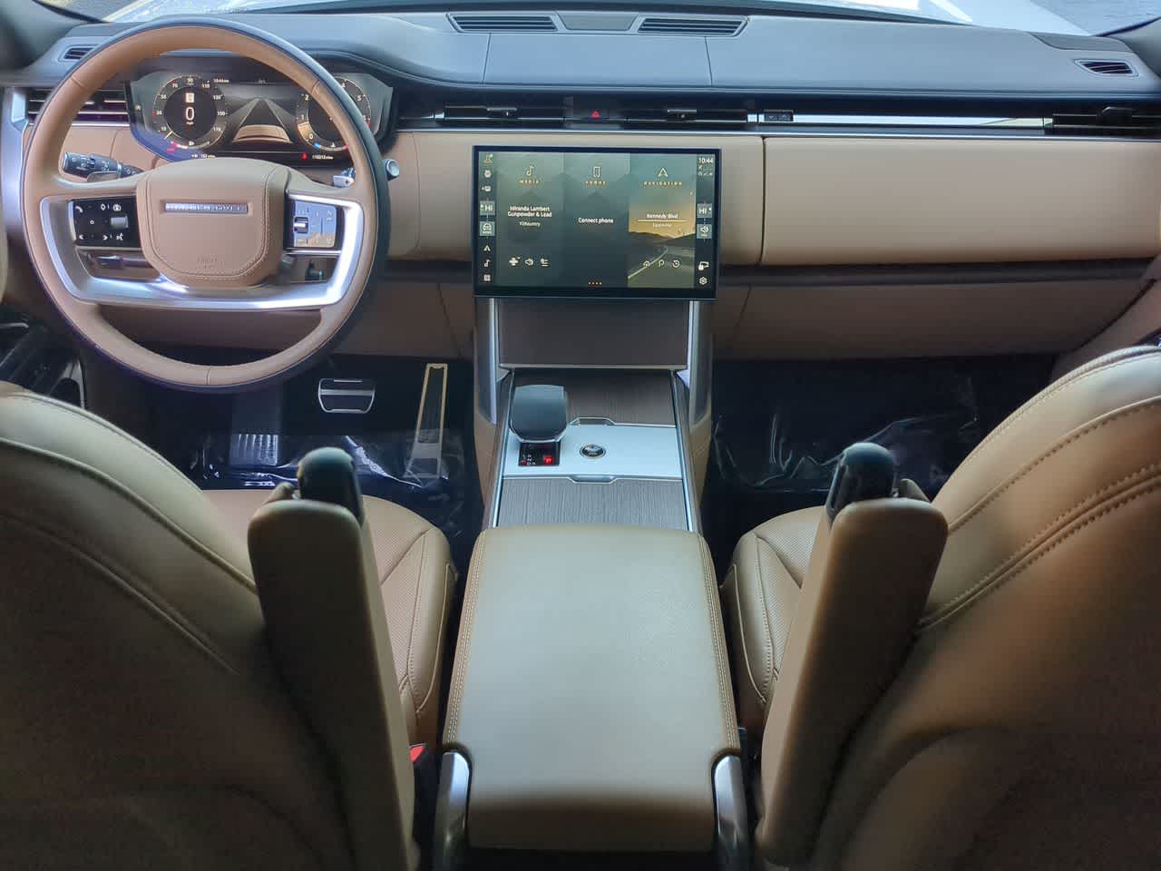 Thumbnail: 2025 Land Rover Range Rover - 16