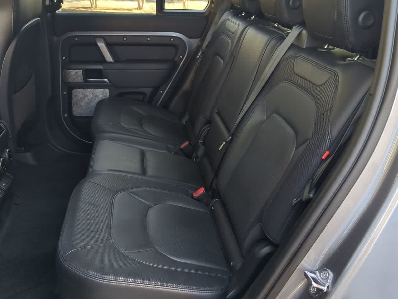 Thumbnail: 2024 Land Rover Defender - 18