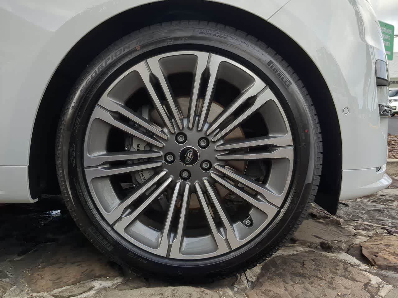 Thumbnail: 2025 Land Rover Range Rover Sport - 13