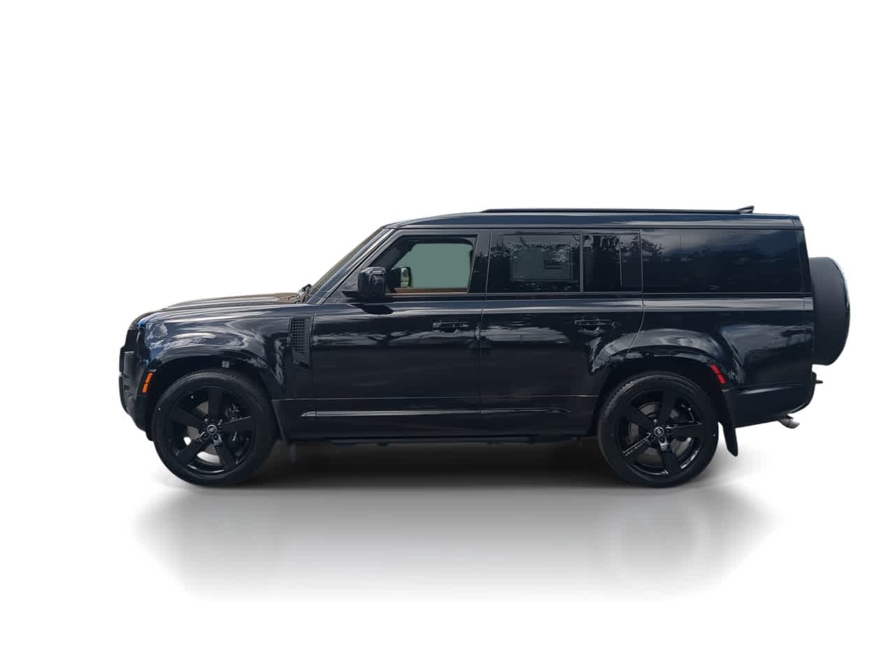Thumbnail: 2025 Land Rover Defender - 5