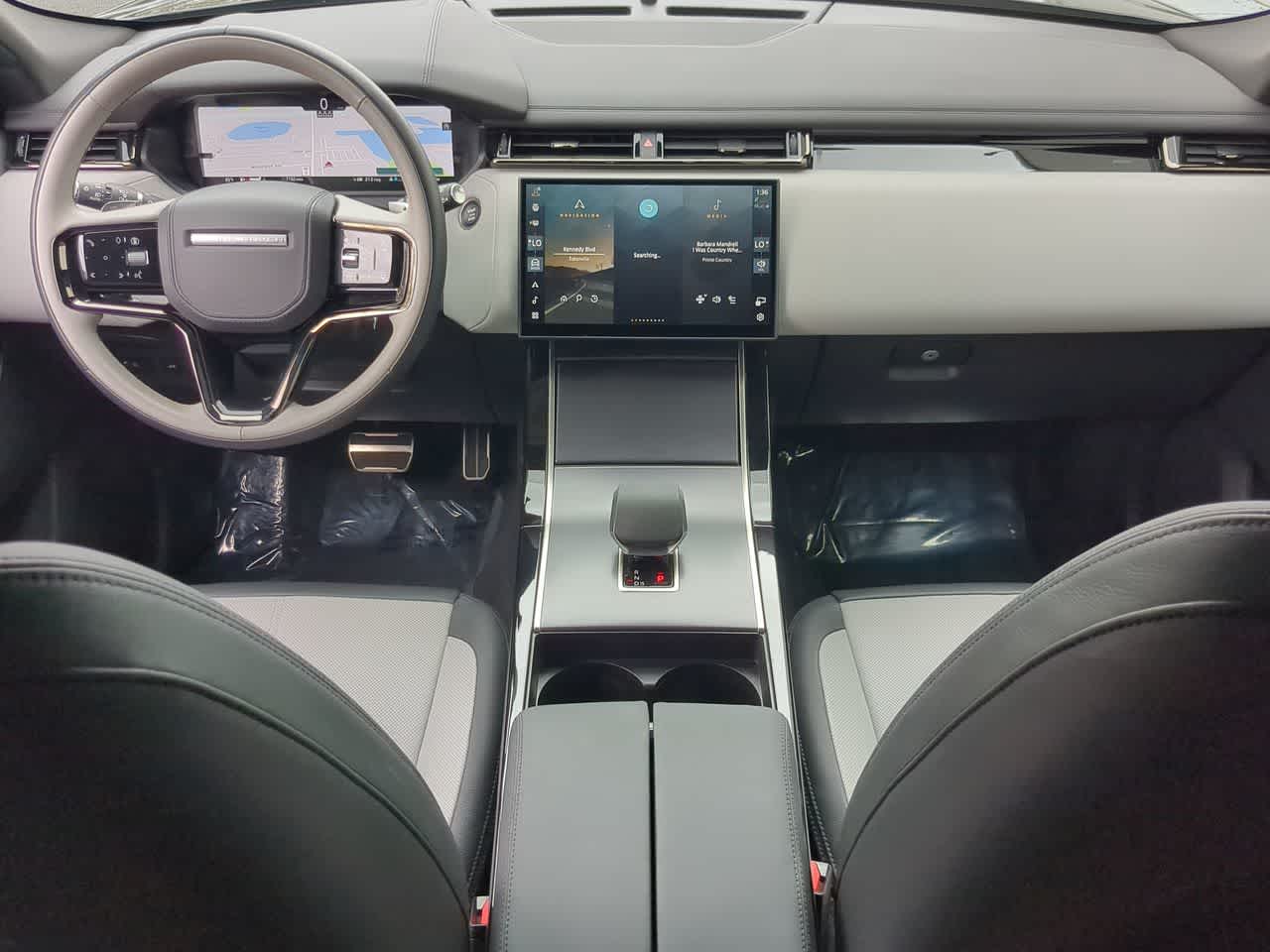 Thumbnail: 2026 Land Rover Range Rover Velar - 15