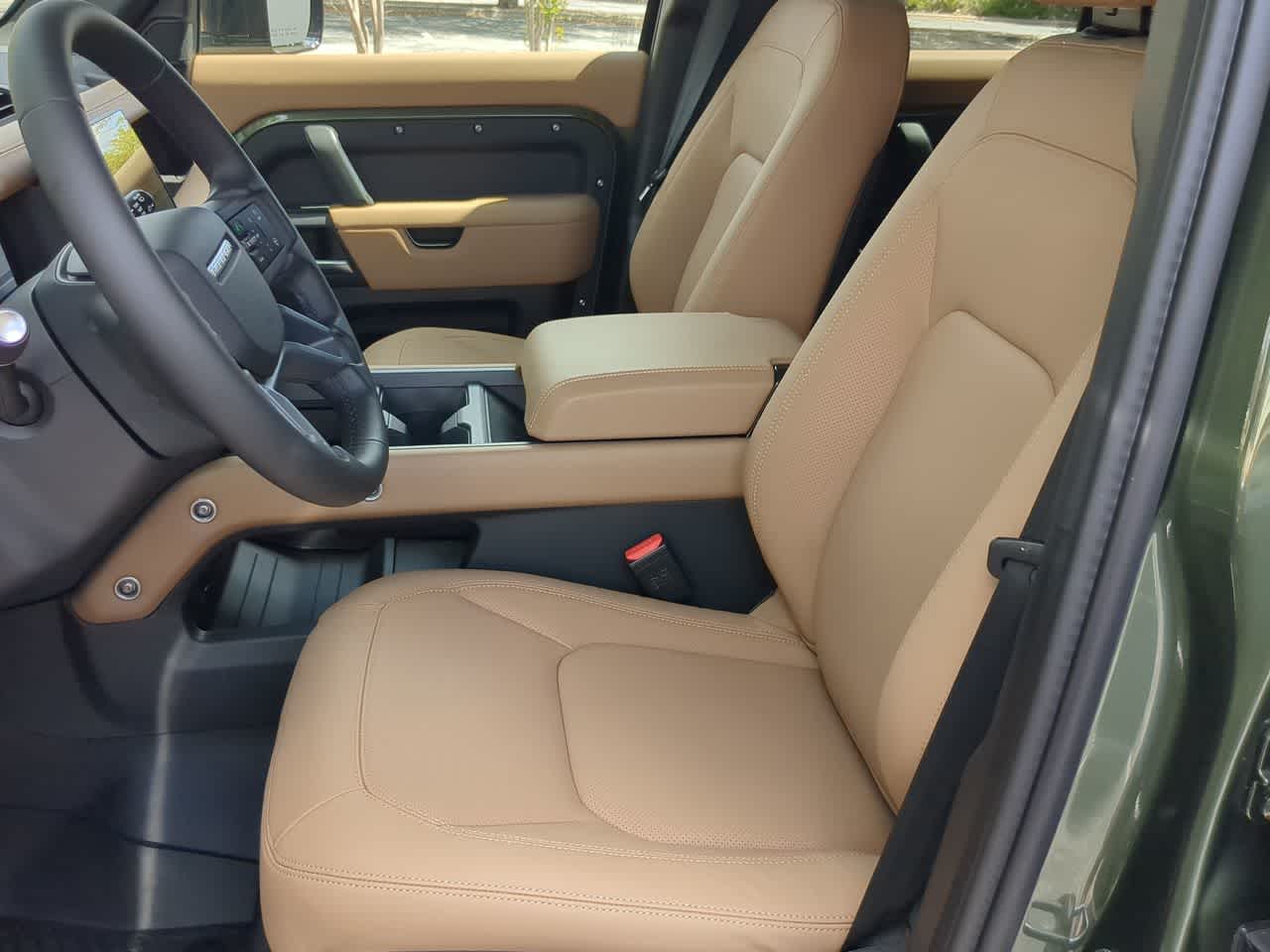 Thumbnail: 2026 Land Rover Defender - 17