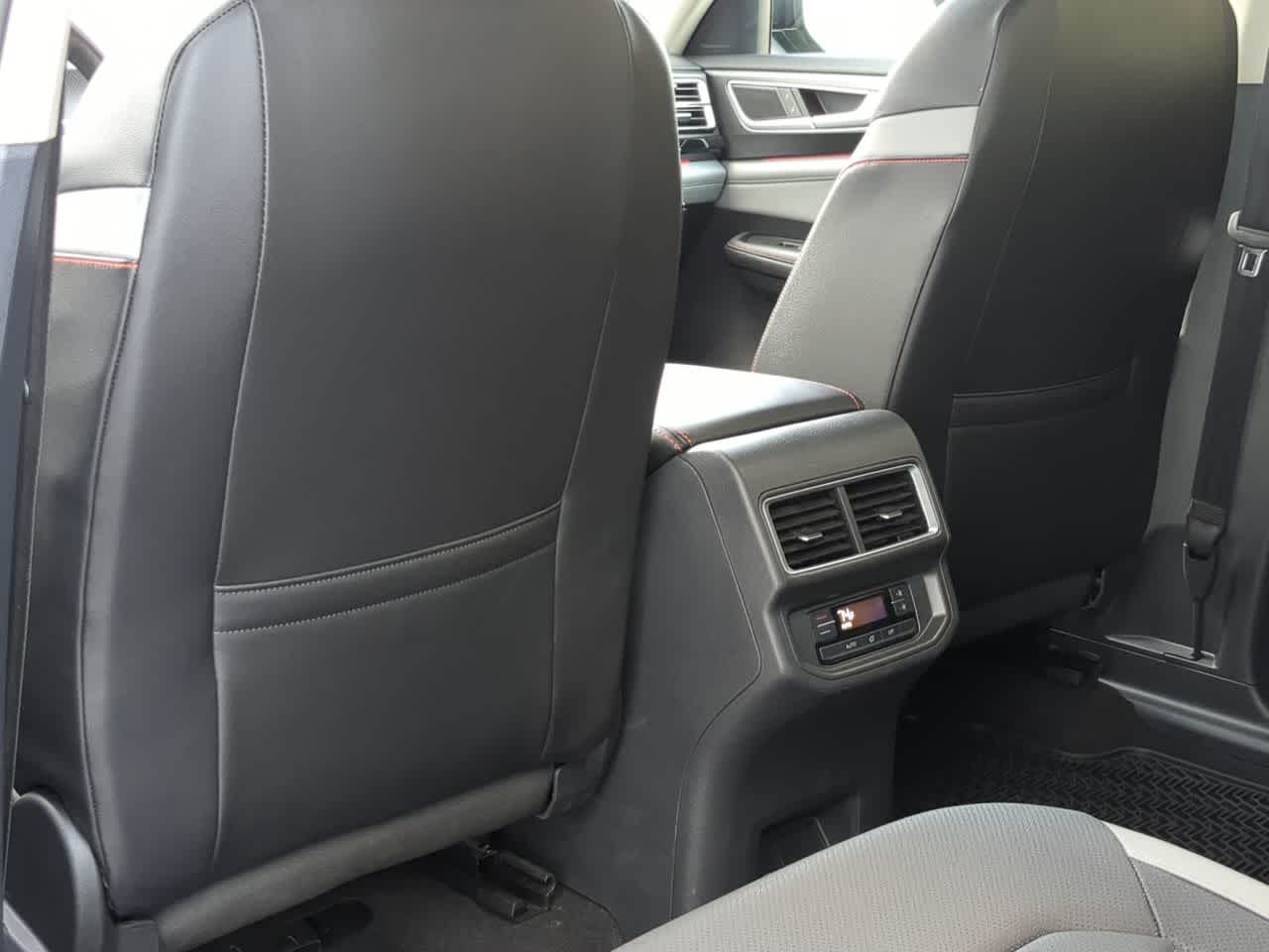 Thumbnail: 2024 Volkswagen Atlas - 17