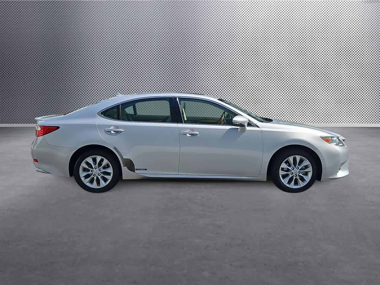 Thumbnail: 2014 Lexus ES - 9