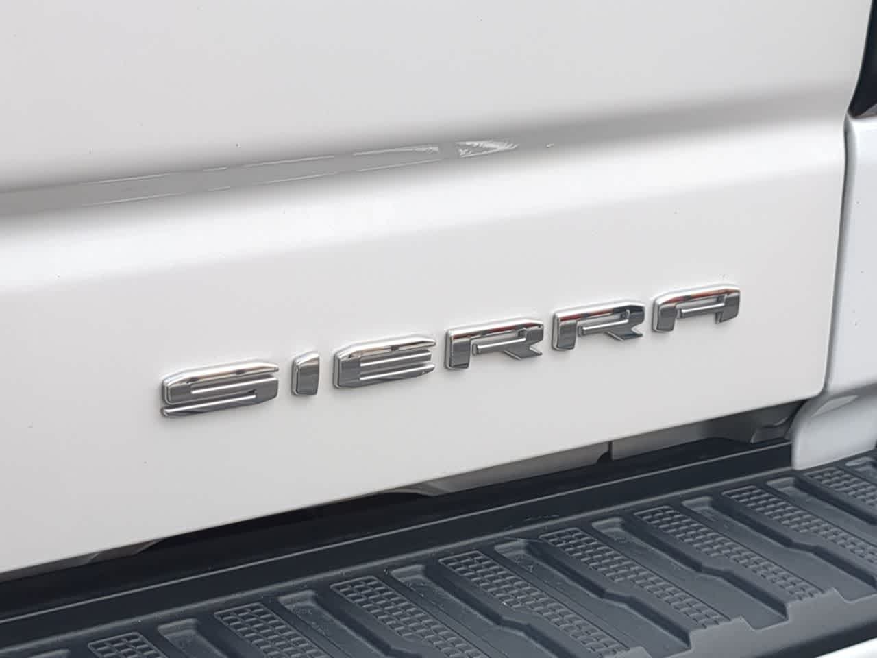 Thumbnail: 2023 GMC Sierra 1500 - 13