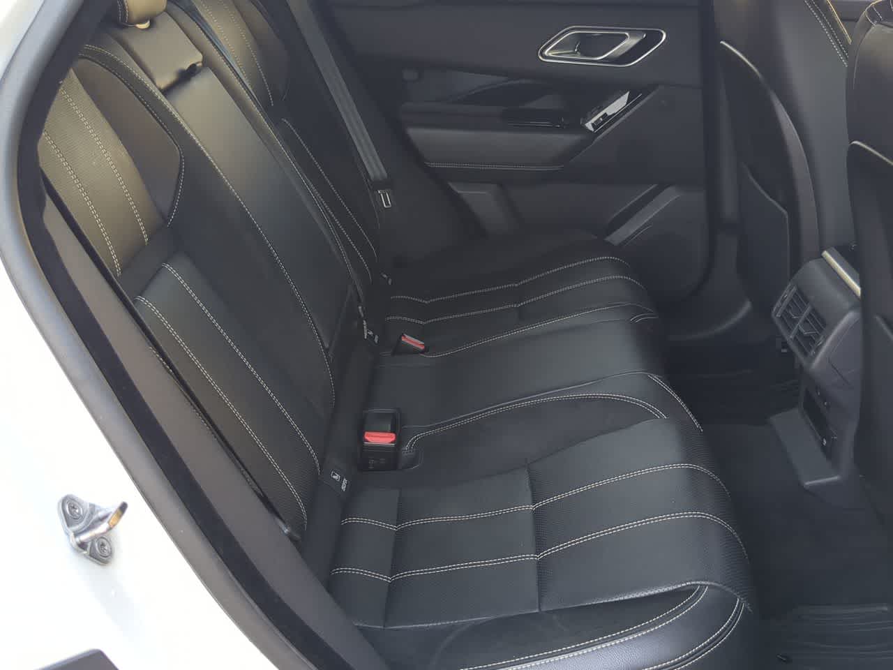 Thumbnail: 2020 Land Rover Range Rover Velar - 21