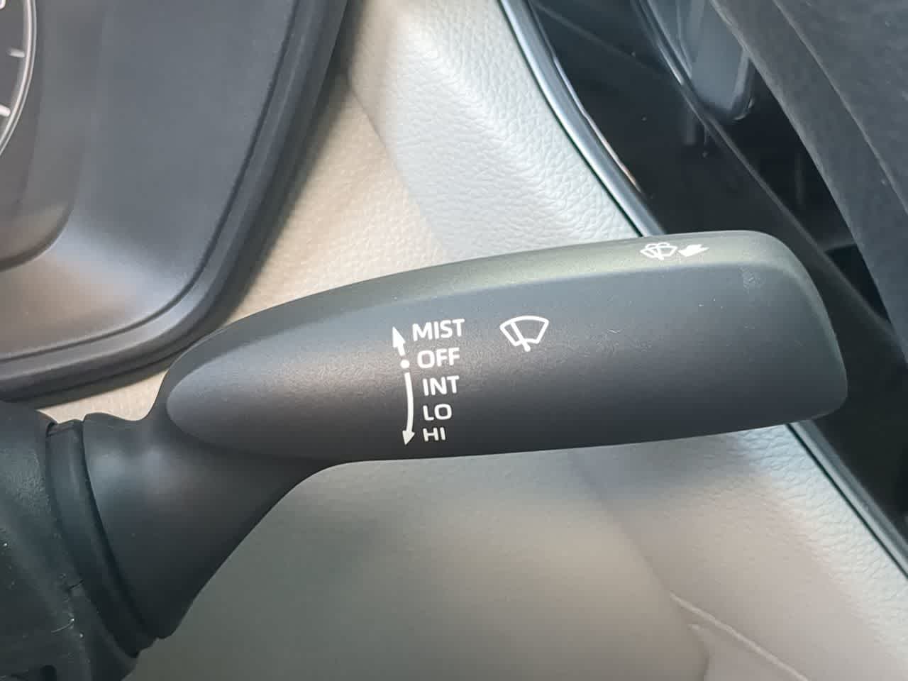 Thumbnail: 2024 Toyota Corolla Cross - 25