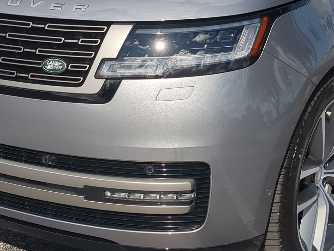 Thumbnail: 2024 Land Rover Range Rover - 11