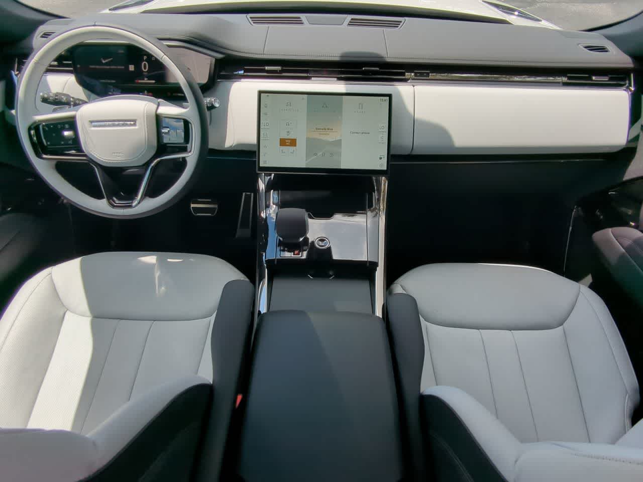 Thumbnail: 2025 Land Rover Range Rover Sport - 16