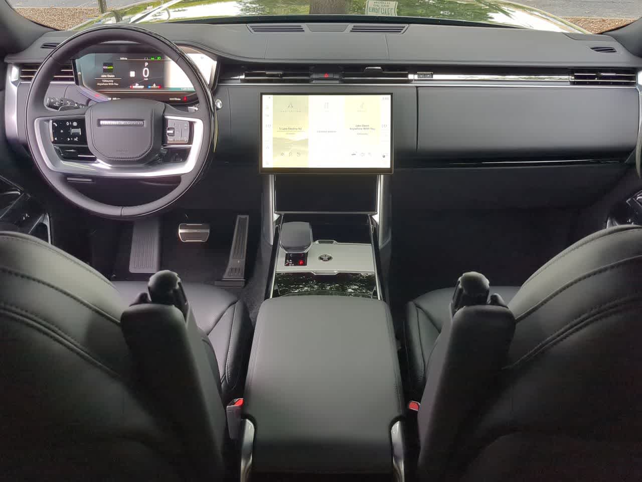 Thumbnail: 2026 Land Rover Range Rover - 15
