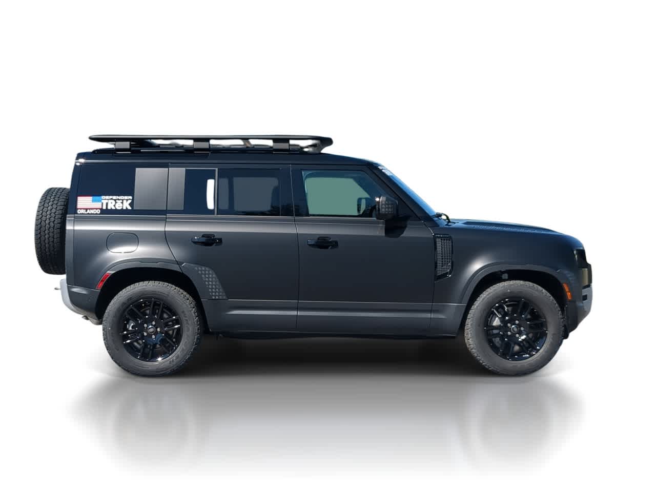 Thumbnail: 2025 Land Rover Defender - 9