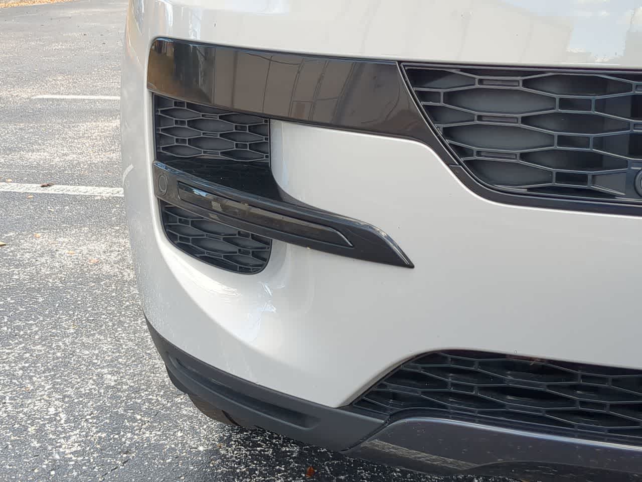 Thumbnail: 2025 Land Rover Range Rover Sport - 11