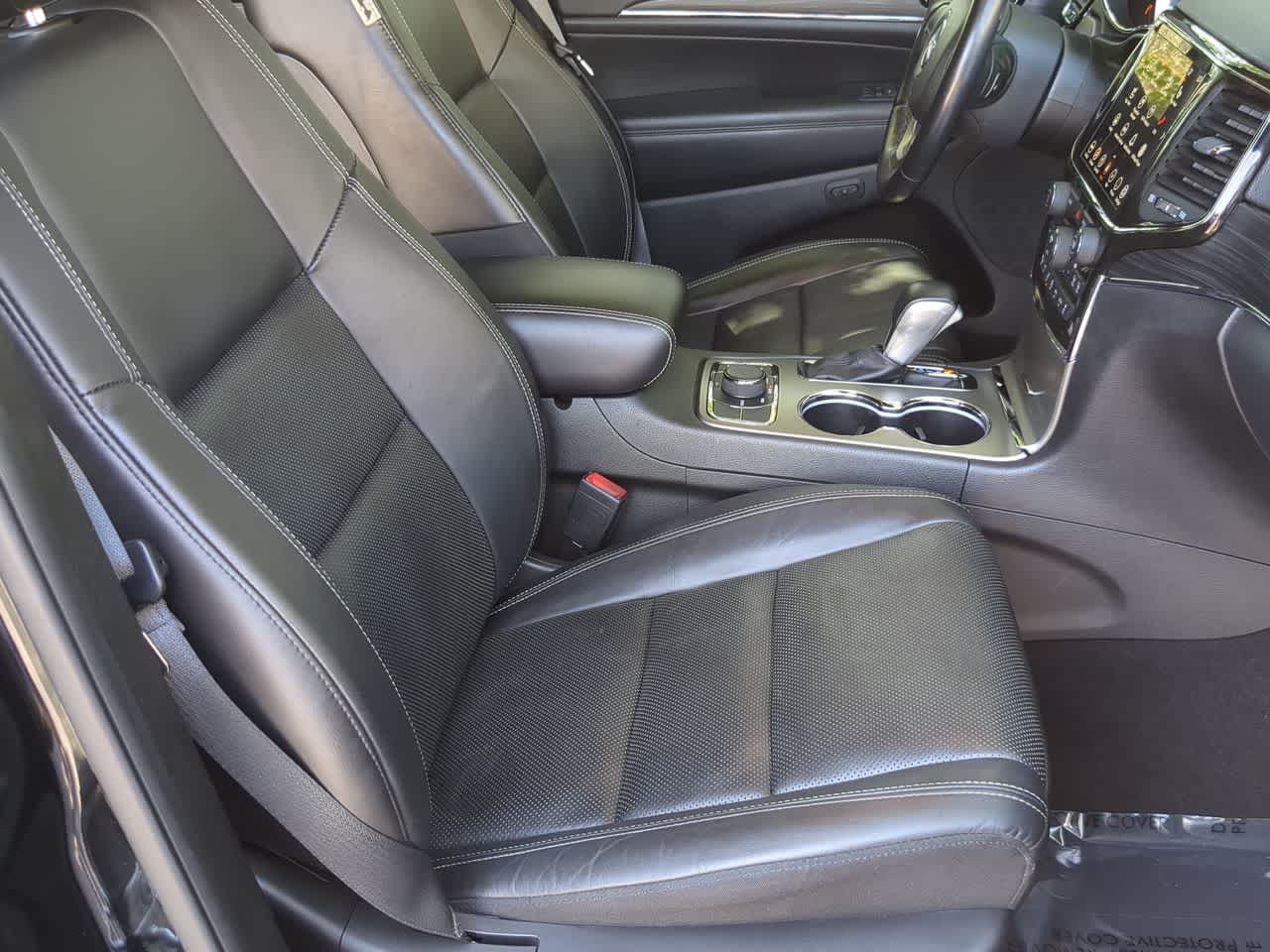 Thumbnail: 2021 Jeep Grand Cherokee - 23