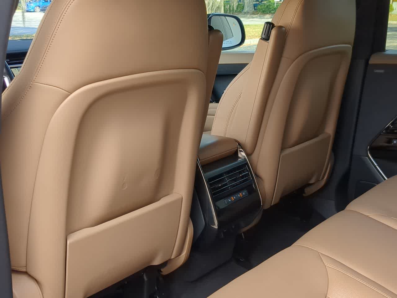 Thumbnail: 2025 Land Rover Range Rover Sport - 19