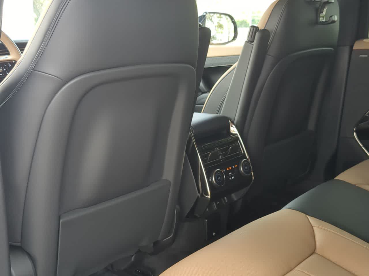Thumbnail: 2026 Land Rover Range Rover Sport - 18