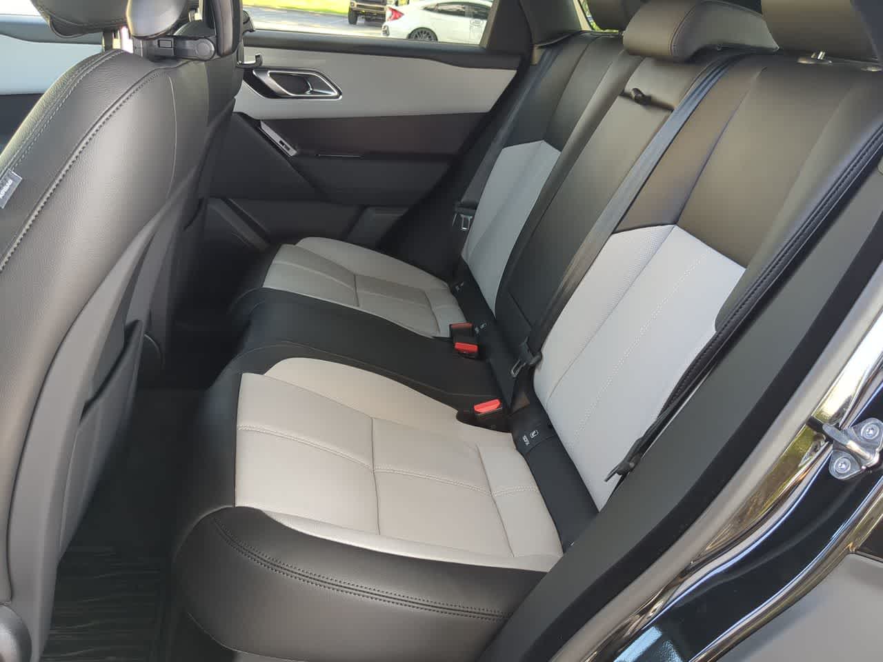 Thumbnail: 2026 Land Rover Range Rover Velar - 21