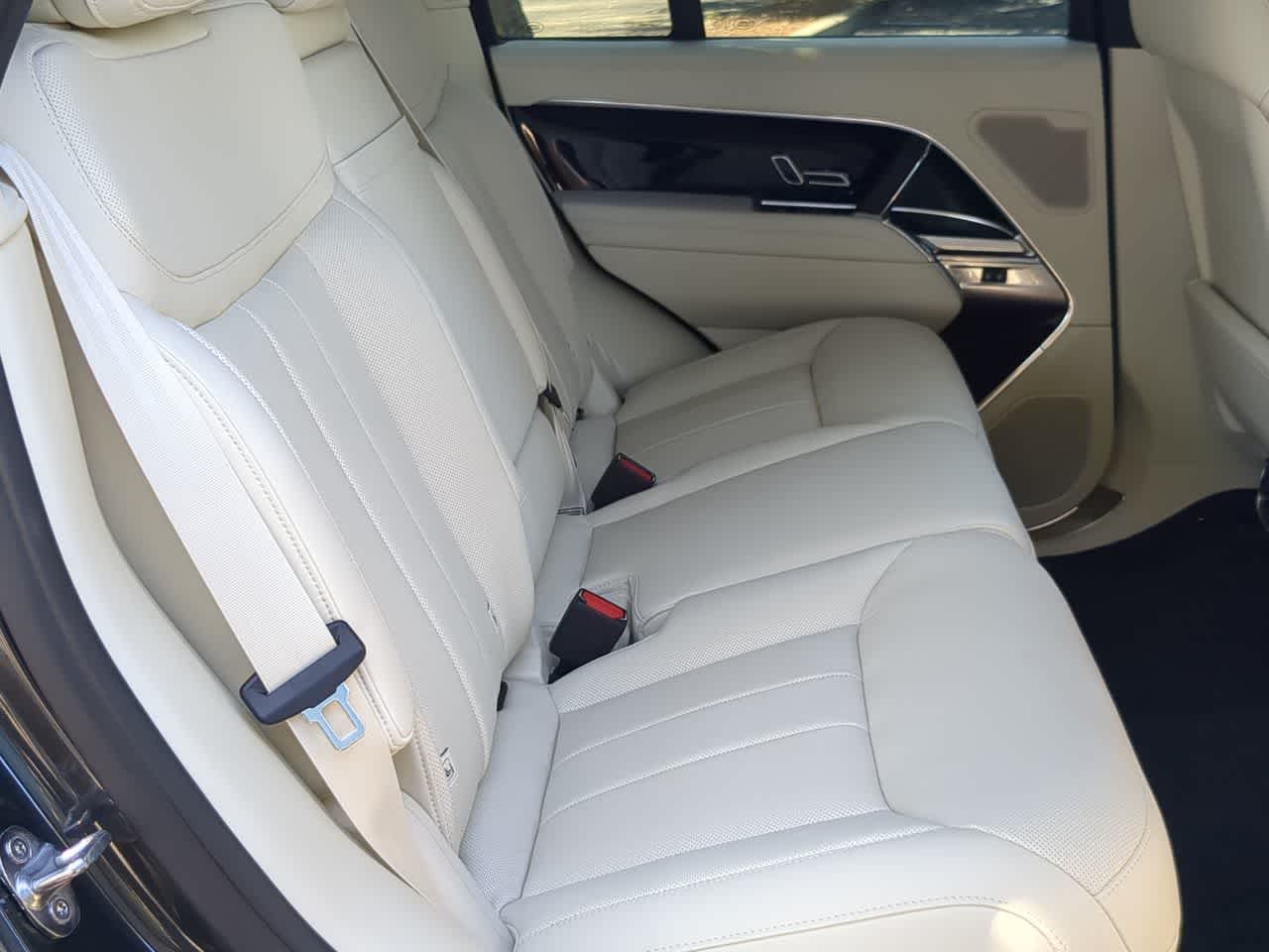 Thumbnail: 2026 Land Rover Range Rover - 22