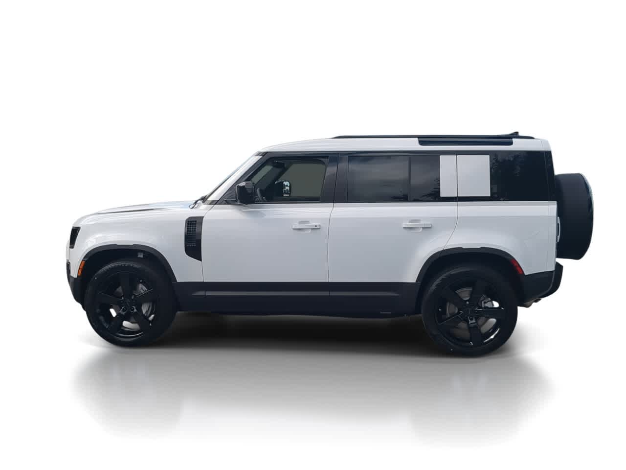 Thumbnail: 2026 Land Rover Defender - 5