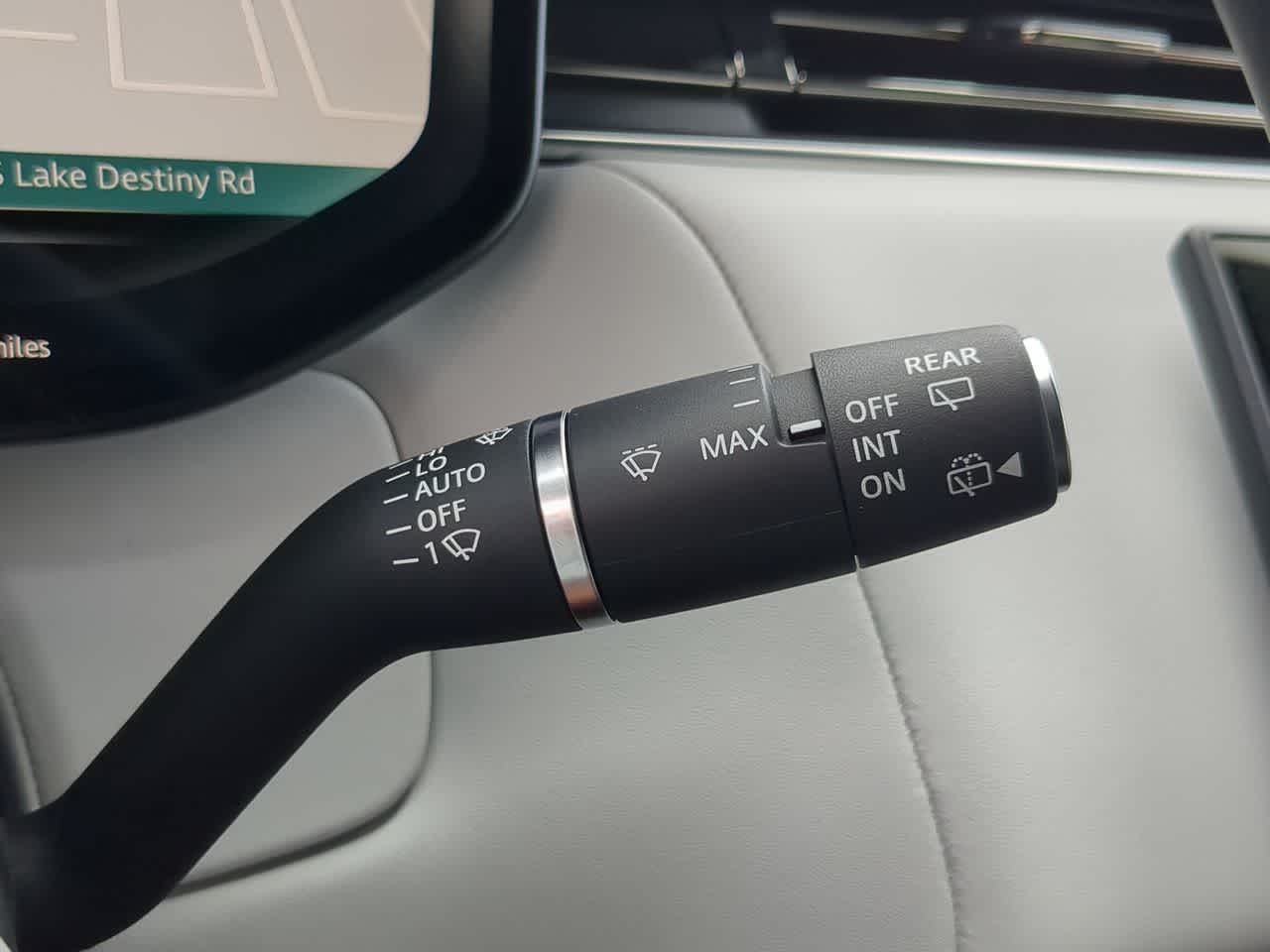 Thumbnail: 2025 Land Rover Range Rover Sport - 28