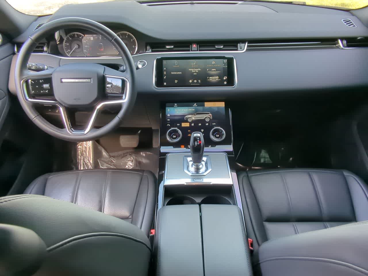 Thumbnail: 2023 Land Rover Range Rover Evoque - 15