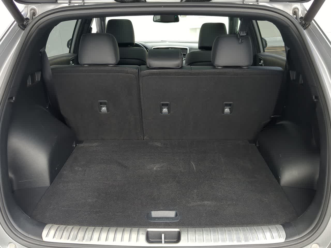 Thumbnail: 2022 Kia Sportage - 36