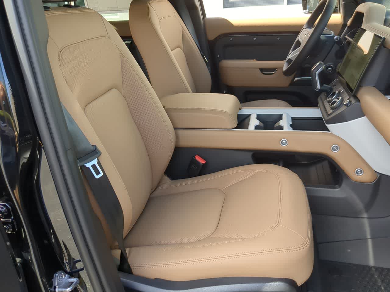 Thumbnail: 2026 Land Rover Defender - 24