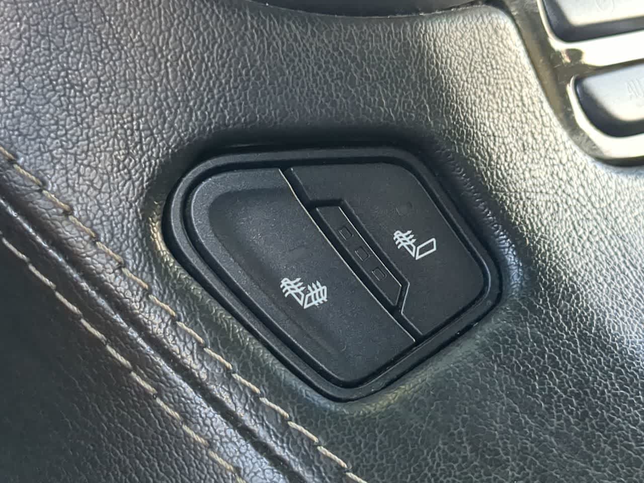 Thumbnail: 2018 Chevrolet Tahoe - 35