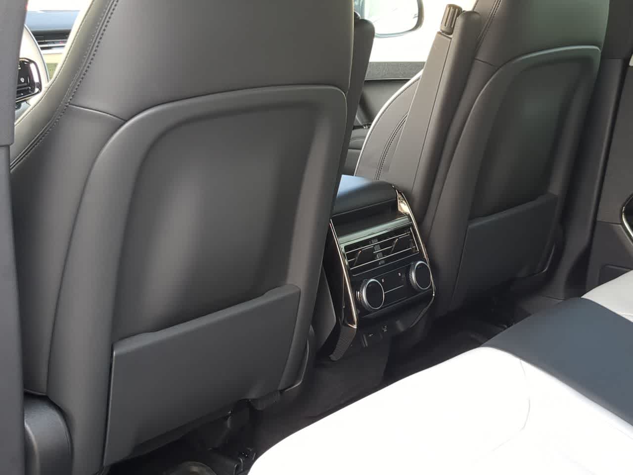 Thumbnail: 2025 Land Rover Range Rover Sport - 19