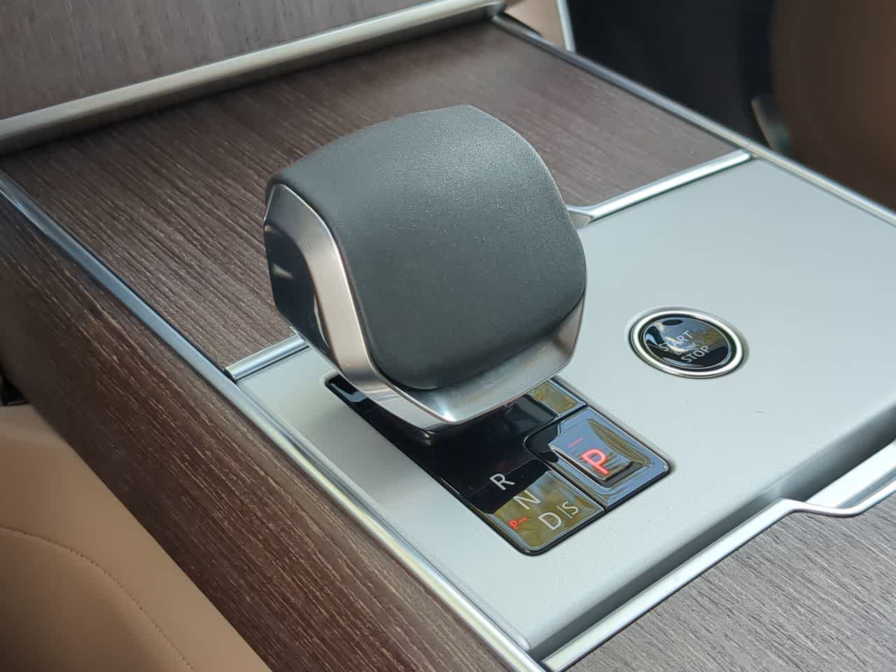 Thumbnail: 2026 Land Rover Range Rover - 35