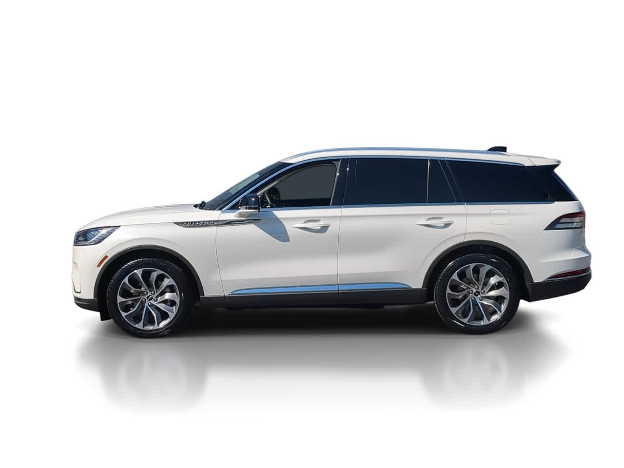 Thumbnail: 2025 Lincoln Aviator - 5