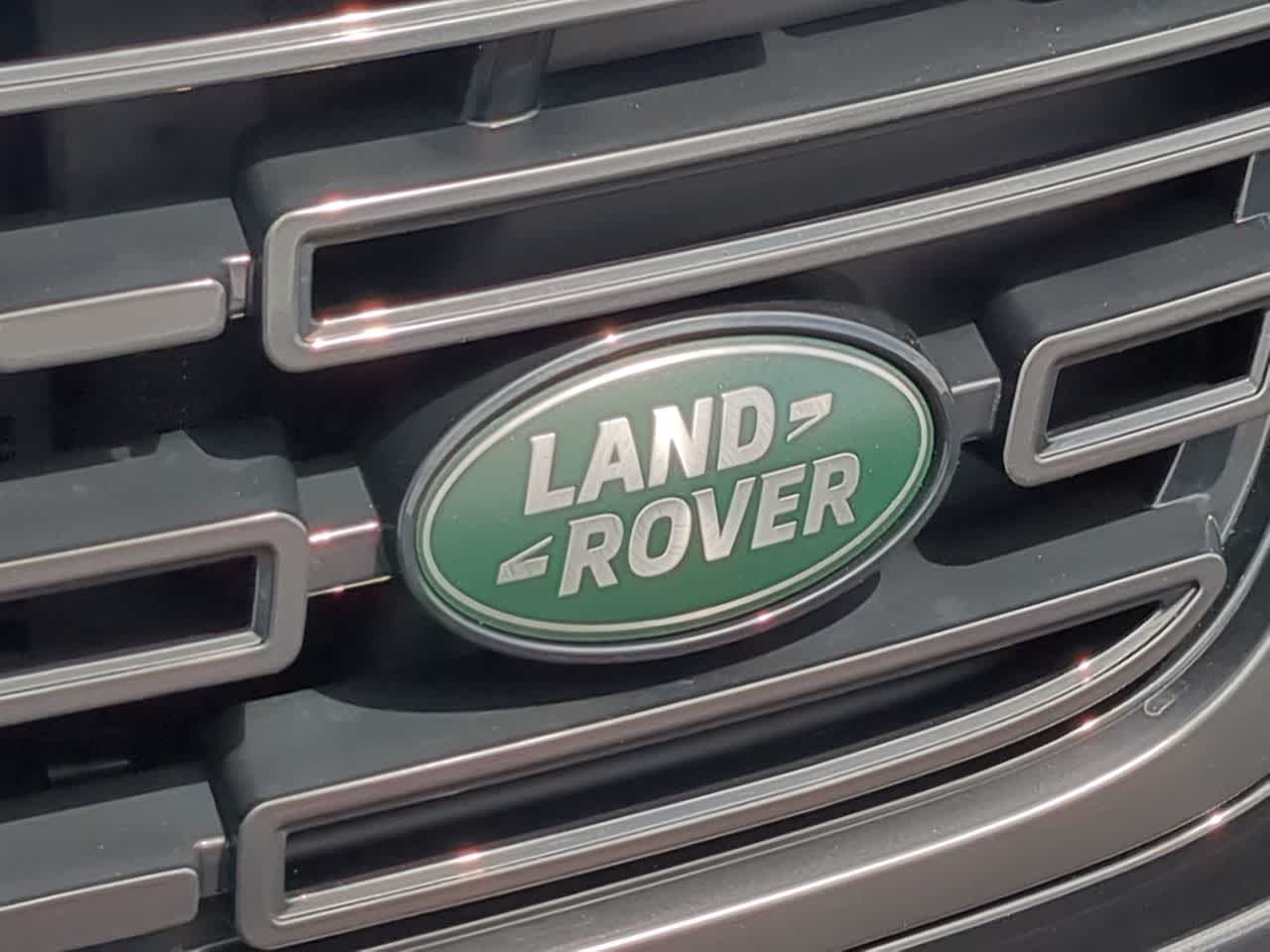 Thumbnail: 2026 Land Rover Range Rover Velar - 12
