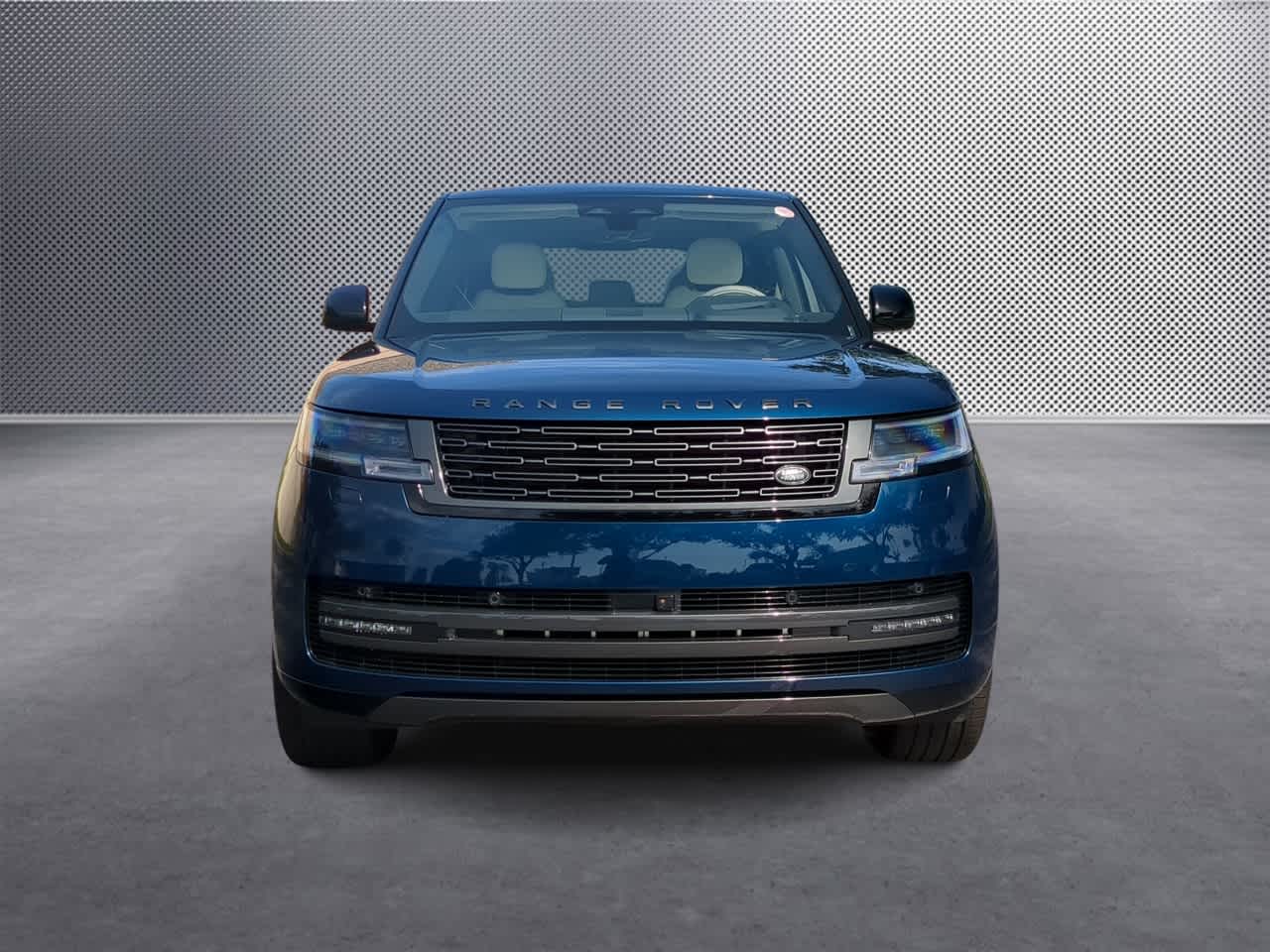Thumbnail: 2025 Land Rover Range Rover - 3