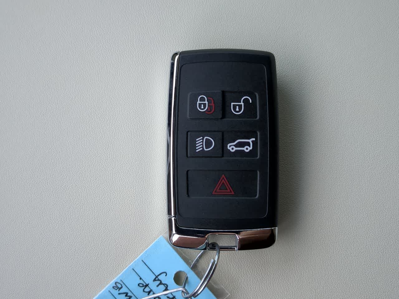 Thumbnail: 2026 Land Rover Range Rover - 37