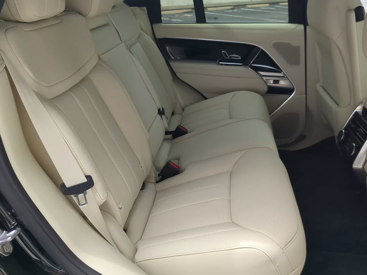 Thumbnail: 2026 Land Rover Range Rover - 21