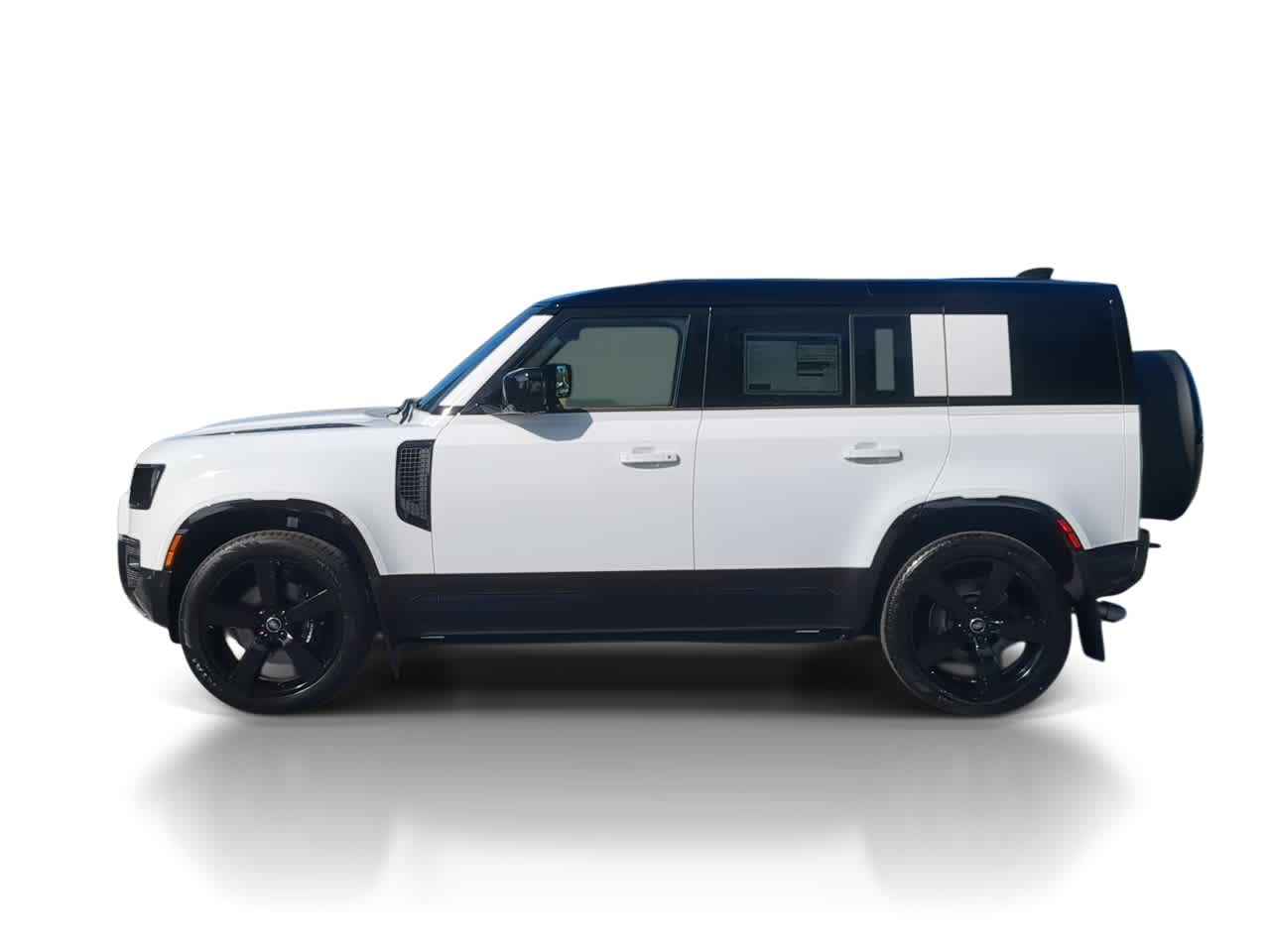 Thumbnail: 2025 Land Rover Defender - 5