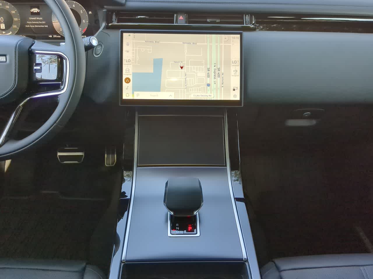 Thumbnail: 2026 Land Rover Range Rover Velar - 29